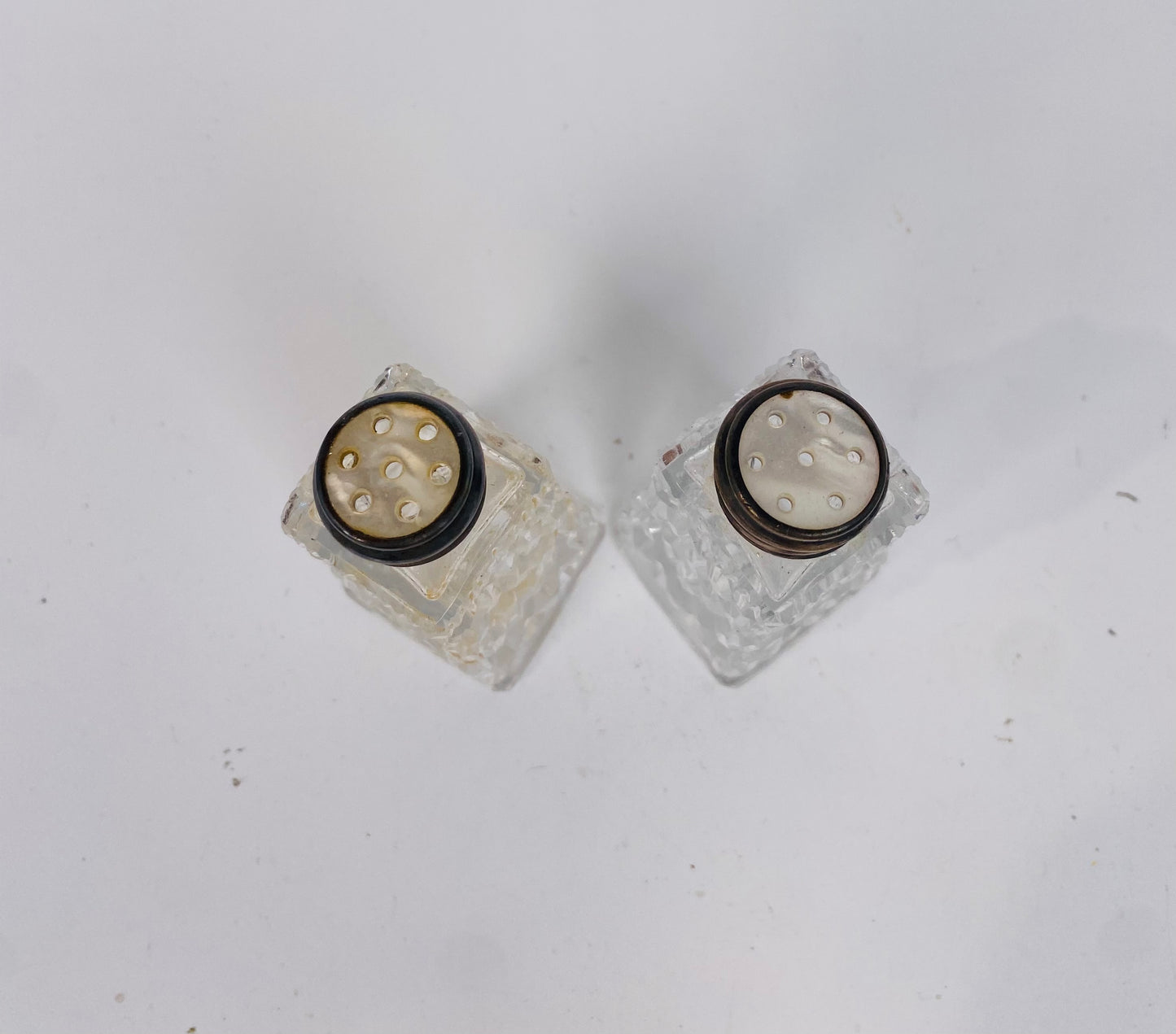 1920年前 水晶椒鹽罐一對(純銀蓋)